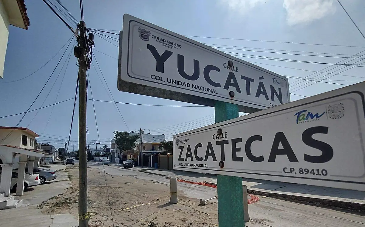 Vecinos de la colonia Unidad Nacional piden se concluya obra en la calle Zacatecas Juan Hernández (2)